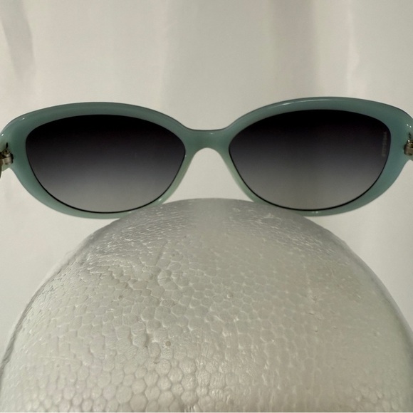 Tiffany & Co Black Gradient Cat-Eye Sunglasses - Picture 5 of 16